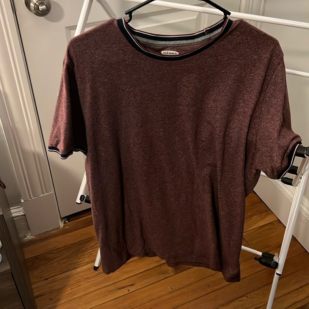 Tee shirt